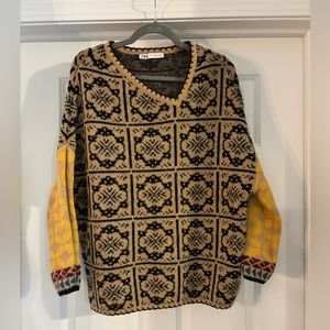 ZARA XS/SMALL women’s  knit sweater